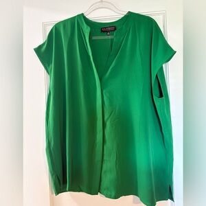 ELOQUII Notch Collar Blouse in Bright Green
